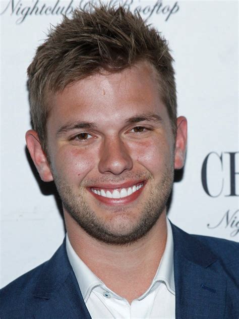 are chase chrisley teeth fake